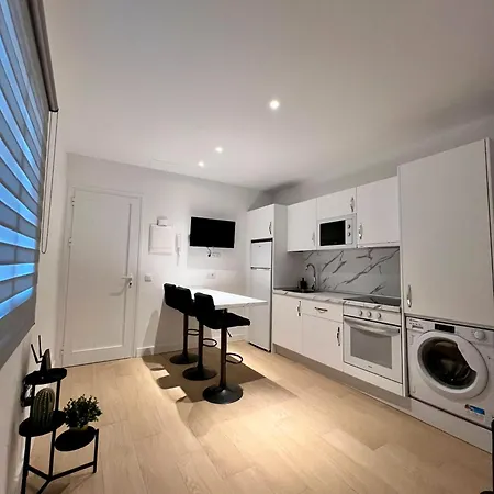 Encantador Familiar *