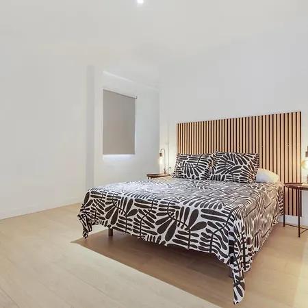 Encantador Familiar *